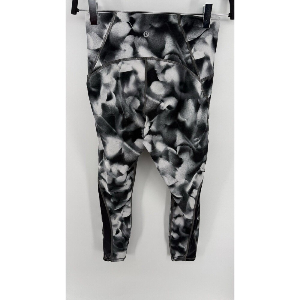 Lululemon Train Times 7/8 Pant 25" Blush Blossom Alpine White Black / Black 6